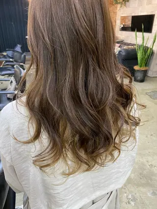セミロング PLUG hairdesignのヘアスタイル