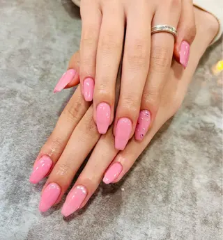 ネイル Emi♡ tiffinのネイルデザイン