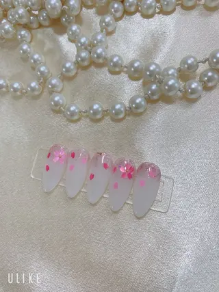 ネイル ネイルサロンAiri 長さ出し·シンプルのネイルデザイン