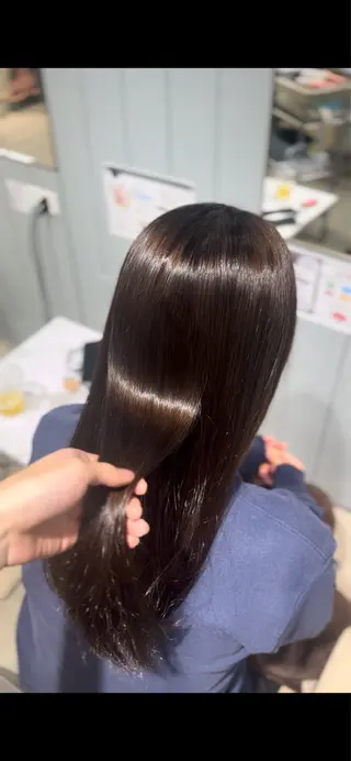カラー 酸性縮毛矯正/ 髪質改善/しんのすけのヘアスタイル