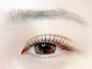 マツエク・マツパ 🍬🍭mimi Nanami🍭🍬のネイルデザイン