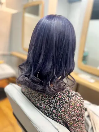 セミロング ✨ハイトーン✨透明感 ✨生神　優季のヘアスタイル