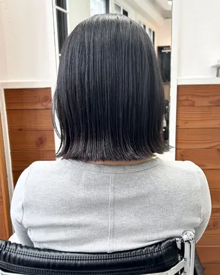 ミディアム カラー レイヤーボブ/ 艶カラー/サナ🌼のヘアスタイル