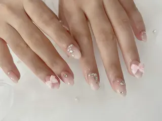 ネイル eyelash &nail SieG所属・SieG moeのネイルデザイン