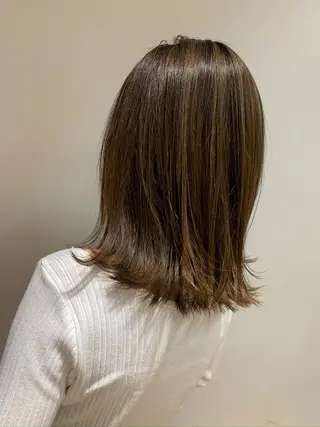 ミディアム カラー 透明感カラー💎 AYAのヘアスタイル