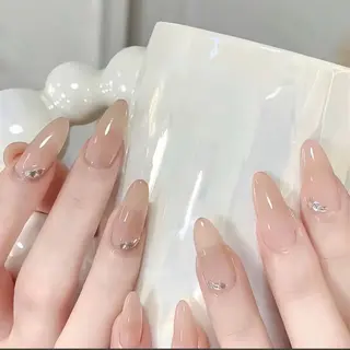 ネイル MIUMIUOOTSUKA所属・艾 琳（Aileen)のネイルデザイン