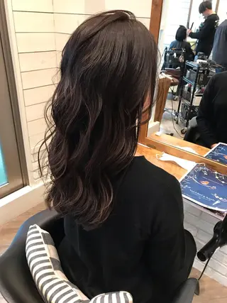 セミロング カラー パーマ ⭐️ アユミ⭐️のヘアスタイル