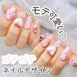 misaki 🦋のネイルデザイン