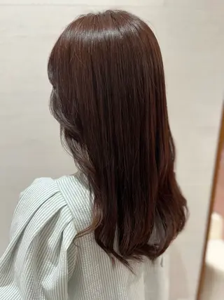 ロング 伊藤 アユミのヘアスタイル