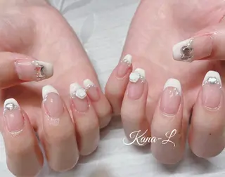 ネイル 芦辺 香奈のネイルデザイン