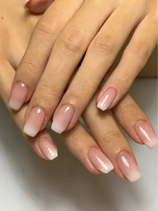 ネイル エルバイノリコ 円谷(つむらや)のネイルデザイン