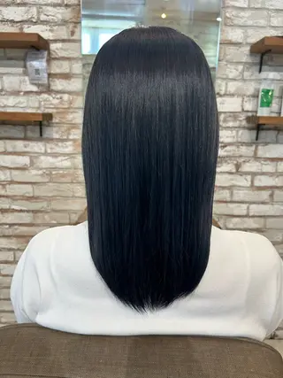 カラー 稲井 裕美のヘアスタイル