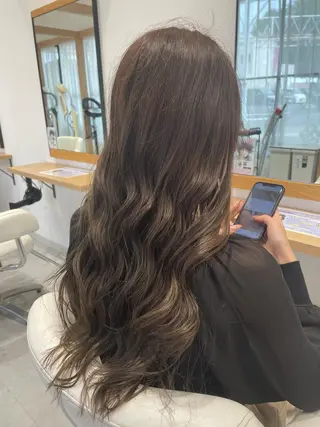 ロング カラー 美髪と似合わせのサロンenn(エン)所属・enn天王寺藤本 大輝のヘアスタイル