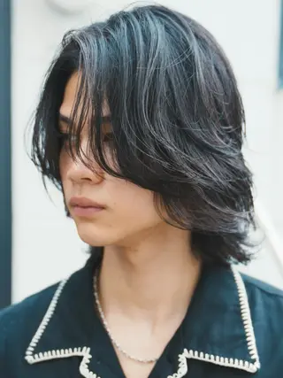 ミディアム パーマ メンズ fifth 渋谷原宿 波巻きパーマイノウエのヘアスタイル