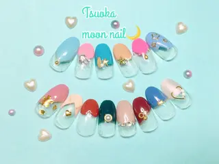 ネイル 🌙都岡 ムーンネイルのネイルデザイン