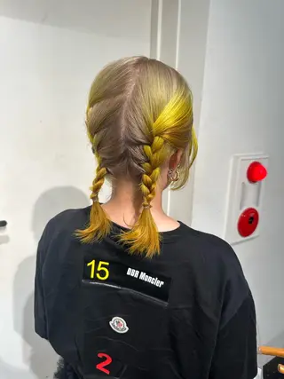 ミディアム カラー レイヤーカット/艶髪 ✨💭KIRARIのヘアスタイル