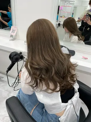 ロング 💍大人デザイン /ハイトーン♡リクトのヘアスタイル