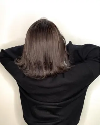 ミディアム カラー Monan 新宿所属・ケイジ✨透明感 /艶カラー✨のヘアスタイル