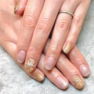 ネイル Seemly 千田町店所属・フラワーパラジェル 🌸シームリーエミのネイルデザイン