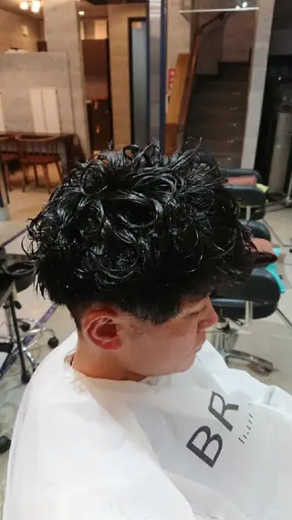 メンズ パーマ 浅野  勇貴のヘアスタイル