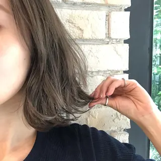 ミディアム カラー パーマ ヘアアレンジ apish aoyama所属・武 愛子の眉毛・アイブロウイメージ