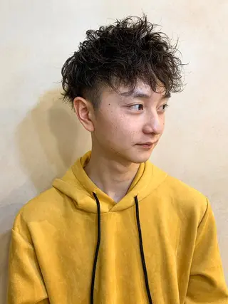 ショート パーマ メンズ EMANOA所属・前田 敬太のヘアスタイル