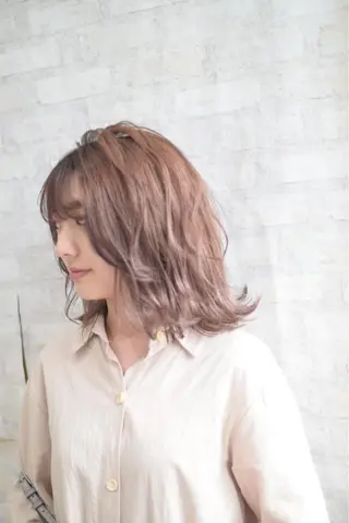 ミディアム カラー ハイトーンカラー RYUのヘアスタイル