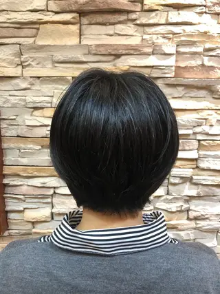 ショート 本多 美羽のヘアスタイル