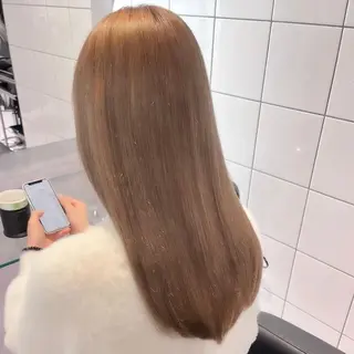 ロング カラー 🫧うる艶トレンド 🫧透明感カラーのヘアスタイル