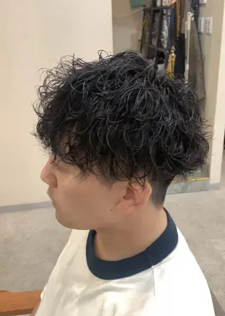 ショート パーマ メンズ クセを最大限に活かす メンズパーマ奈良大祐のヘアスタイル