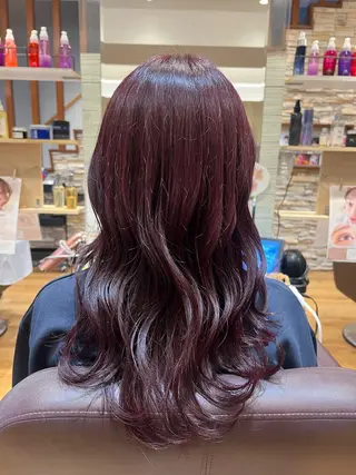 ロング カラー NOA solte. 本間さつきのヘアスタイル