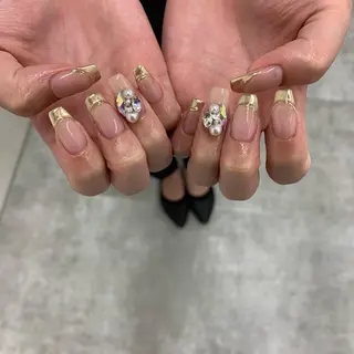 ネイル _white 上本町店のネイルデザイン