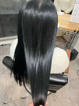 ロング カラー OFF YUYAのヘアスタイル