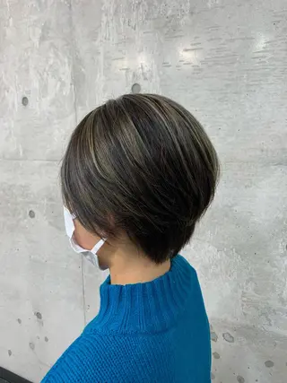 ショート カラー クセを最大限に活かす メンズパーマ奈良大祐のヘアスタイル