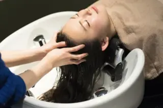 スパニスト 中川のヘアスタイル