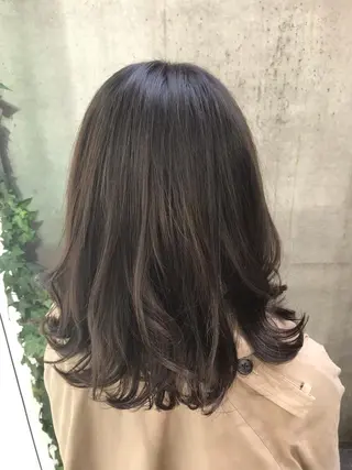 ミディアム oshare tom (スタイリスト)所属・人気🌻《髪質改善》 平井 綾乃のヘアスタイル