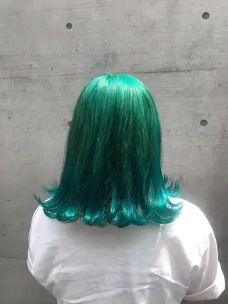 ミディアム カラー a-o横浜所属・色落ちまでキレイに! !女性サロンのヘアスタイル