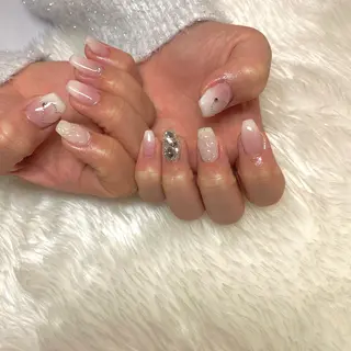 ネイル Nailsalon Merci所属・Merci momoのネイルデザイン
