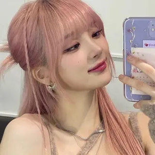 カラー 🤍韓国ワンホンヘ ア SHIONE🤍のヘアスタイル