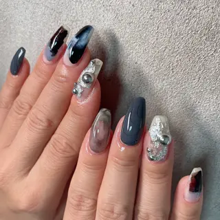 ネイル lilbondir. chiharuのネイルデザイン