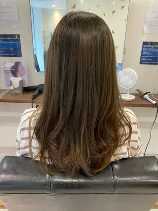 ロング Rely 美空のヘアスタイル