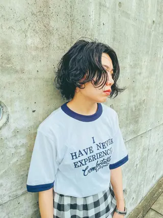 ミディアム パーマ 吉田 浩太郎のヘアスタイル