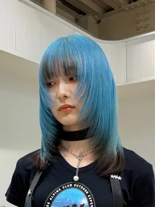 セミロング カラー ヘアアレンジ 🦠カラーリスト/ 魚瀬あおい🦠のヘアスタイル