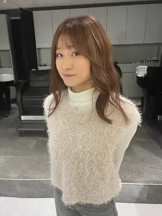 ミディアム カラー 💚色落ちまで可愛い 髪質改善カラーゆうまのヘアスタイル
