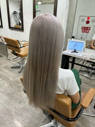 ロング カラー ️🩵透明感カラー Yūka🩵のヘアスタイル