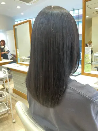 ロング カラー ヘッドスパ／透明感 カラー伊藤 千尋のヘアスタイル