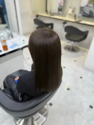 セミロング カラー 韓国風🤍グレ ージュ🤍たくみのヘアスタイル