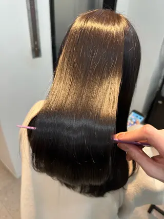 セミロング カラー 髪質改善 中川　翔のヘアスタイル