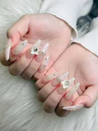 ネイル NIE MoMoのネイルデザイン