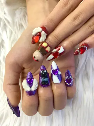 ネイル MADIA藤沢所属・MADIA MEGUのネイルデザイン